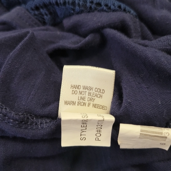 Neon Soul Navy Blue V-Neck 3/4 Sleeve Embellished Blouse Medium - Picture 12 of 12